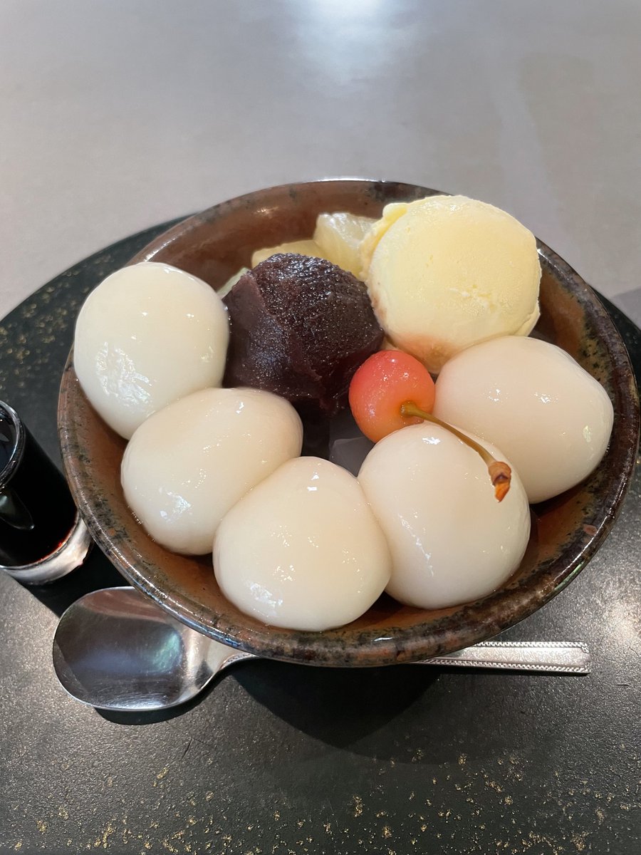 _xcxu's tweet photo. 白玉でかすぎもちもち https://t.co/Jo8cUGKa0u