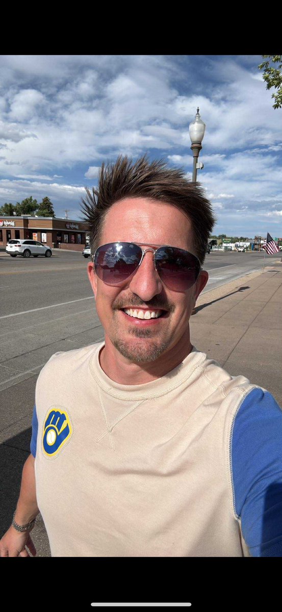 See the <a href="/Brewers/">Milwaukee Brewers</a> come back from 8-1 down to win 10-8 🤩 That level of comeback in any form of sport is out of this world!! #brewers #UeckerMagic #UNDAUNTED