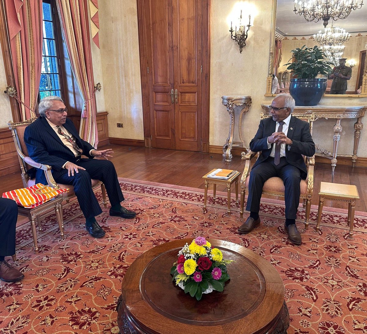 H.E. Dharambeer Gokhool tweet media