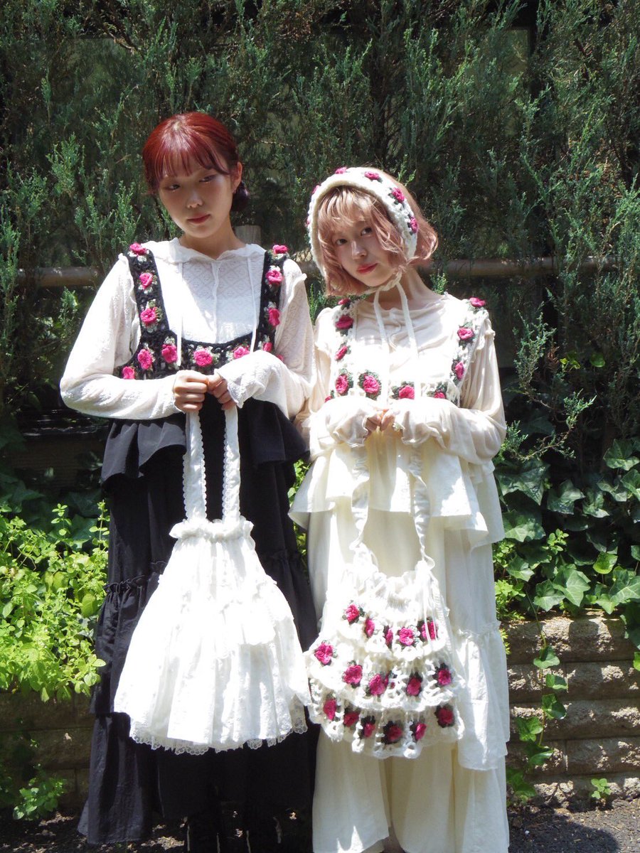 X: ファッション メリージェニー クロシェティアードキャミワンピース