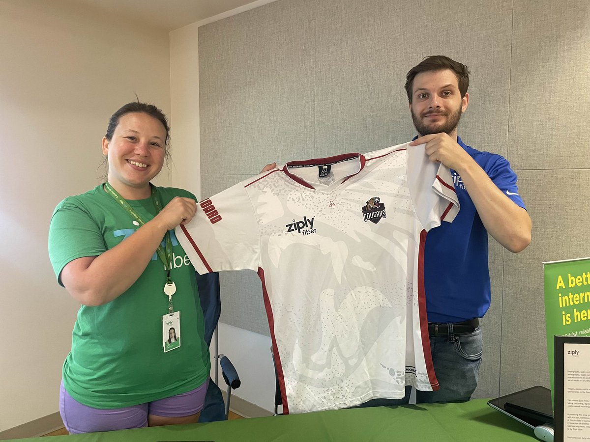 WSUEsports's tweet photo. Whether you made it to our event PRESS START or you supported us in spirit, it was a great time! 

HUGE thanks to @gesacu @gesawsu and @ziplyfiber for sponsoring this event and us! We couldn’t do it without them!

Join us on discord so you don’t miss the next one!
And
GO COUGS!! https://t.co/eQxR5jV7M5