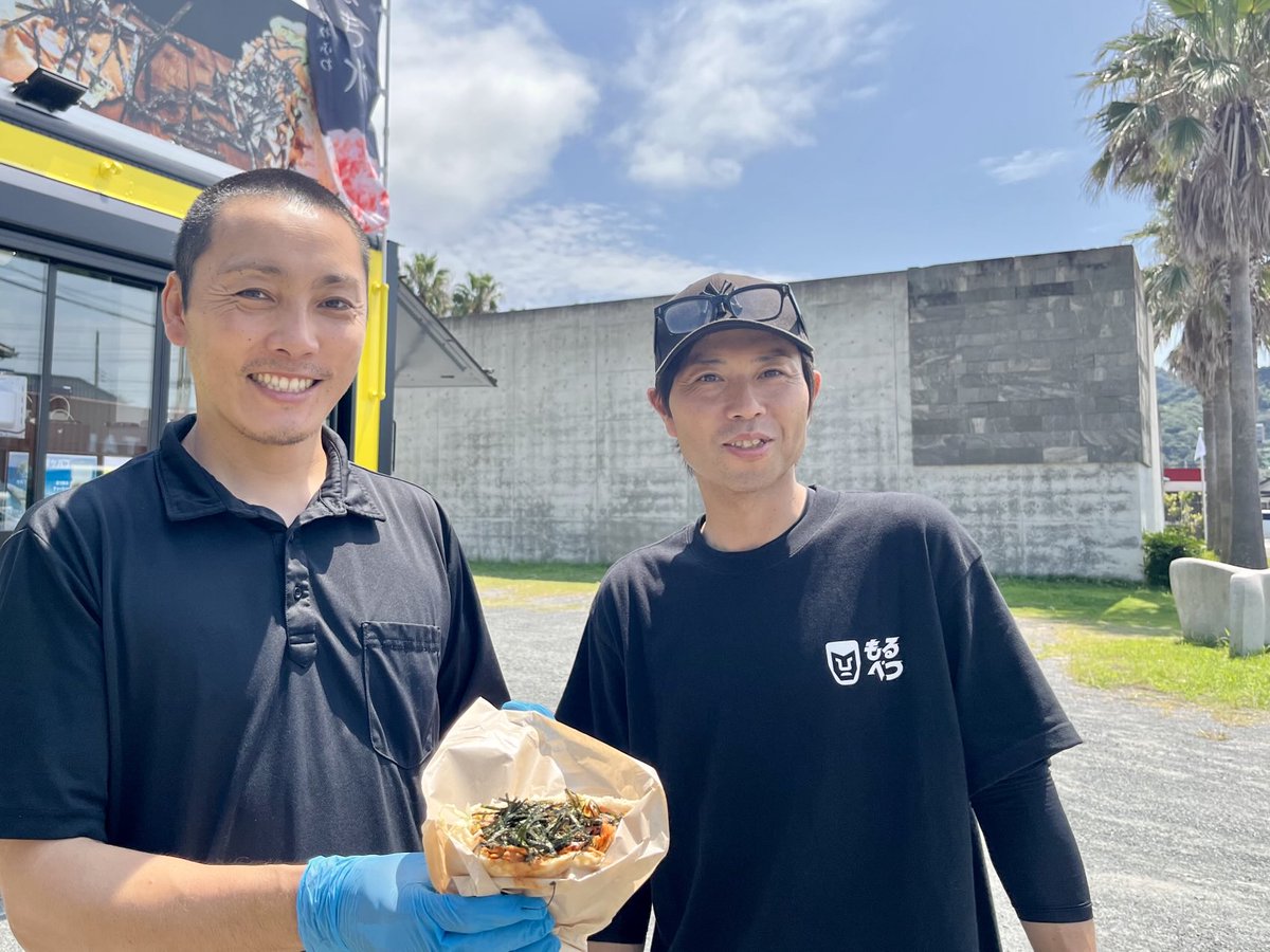 富津名物、
江戸前海苔が乗った
ケバブ！
本日鋸山美術館🅿️にて
キッチンカーにて営業中です。

13時半頃までですが是非！
地元富津の海苔漁師さんの
調理です♪