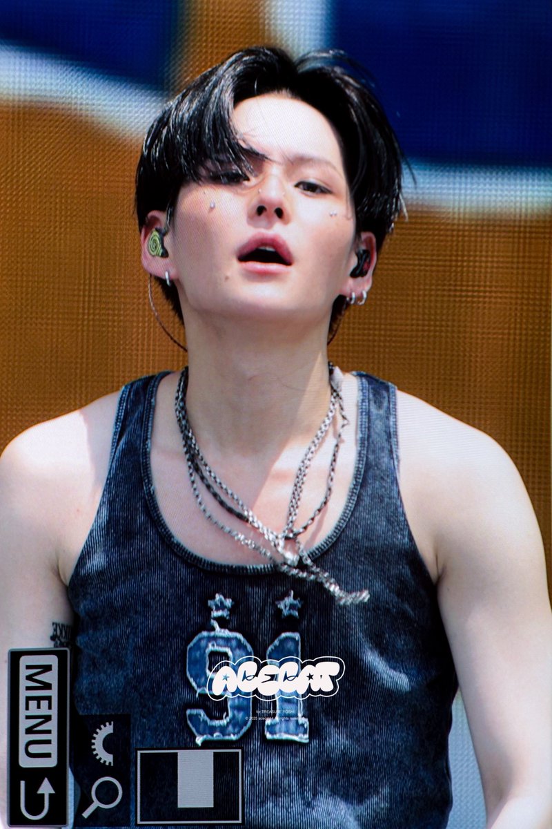 acecat44's tweet photo. 250816 SUMMER SONIC
#요시 #YOSHI #ヨシ 
#트레저 #TREASURE https://t.co/N3pSBoudKN