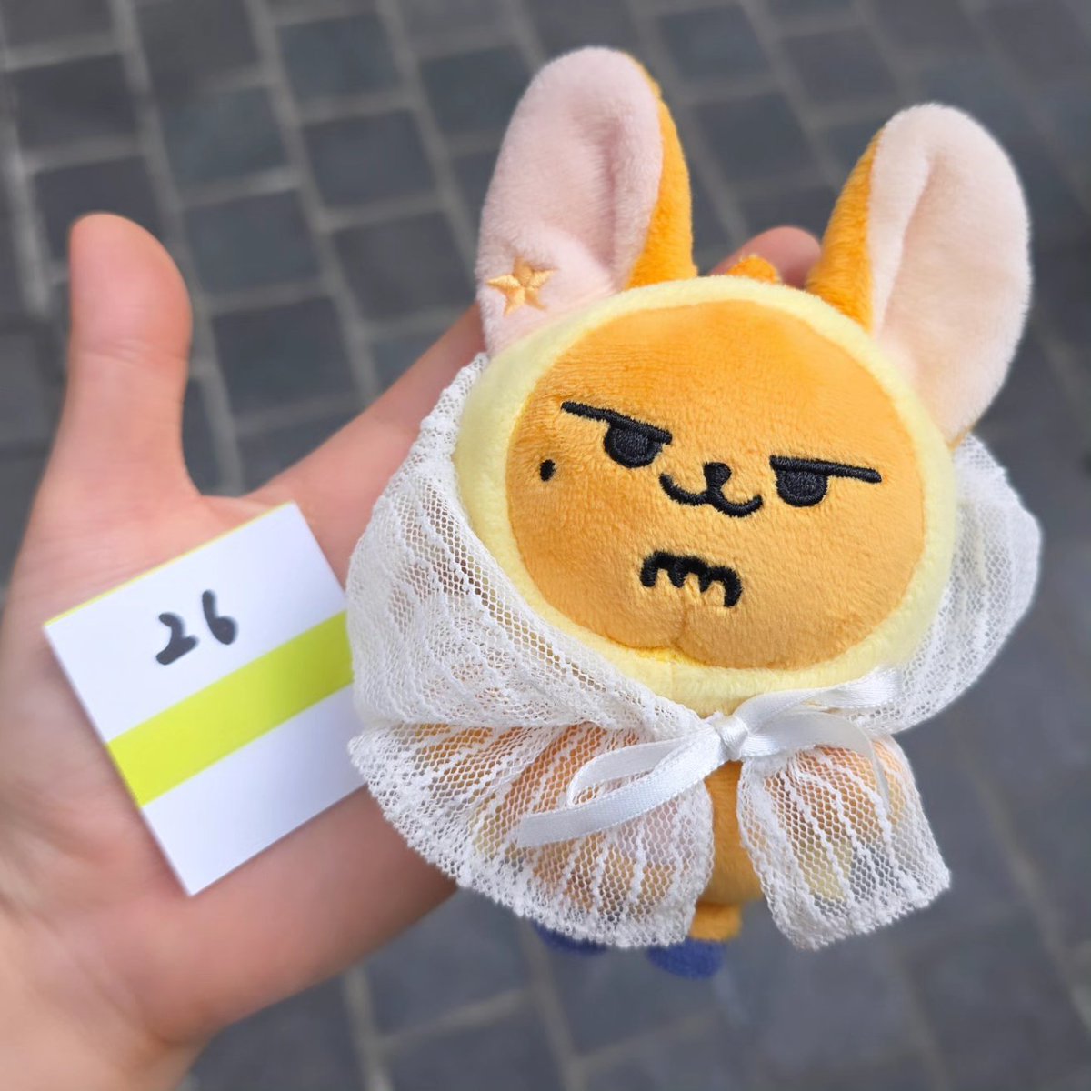 TXT_serenity's tweet photo. CU 명동역점 투바투 콜라보 팝업 이벤트💙
타투는 생각보다 어려웠다,,,
우뿌즈 키링 겟또🤍🩶
키링 진짜 예쁜데 팔아주면 안 될까요 🥺?
#씨유투게더 #TXT https://t.co/TdCjo55JvQ