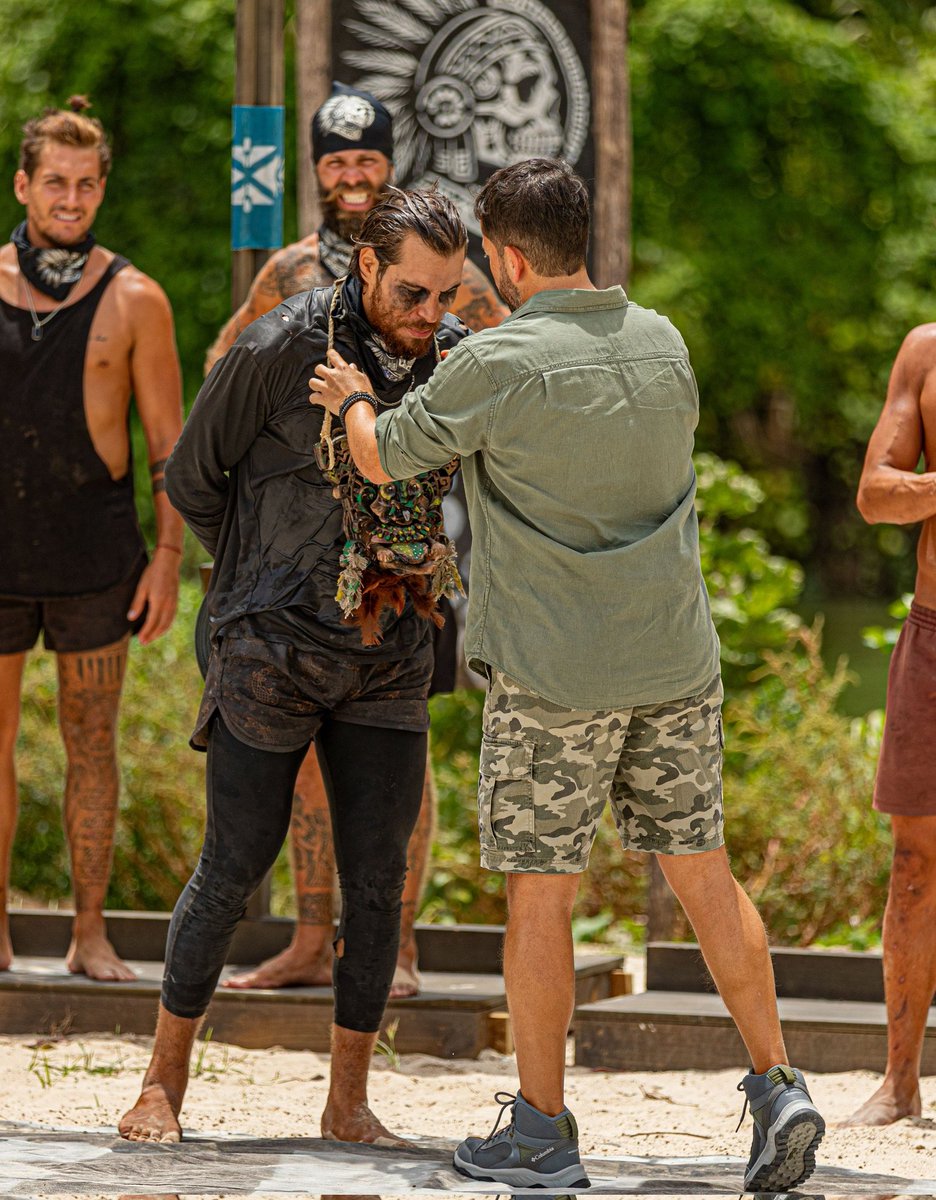 ScarlttSunshine's tweet photo. Aaron definitivamente fue el mejor jugador en Fusión por muchísimo esta Temporada.

Tendrá sus detalles o cosas que no me gusten pero que fue un gran competidor sin miedo a pelear contra los mejores, Honor Aaron, Honor, Cabrón. 💚💀🔥🫶✨

#SurvivorMéxico
#ViernesDeExtinción https://t.co/8ClkPy8dH1