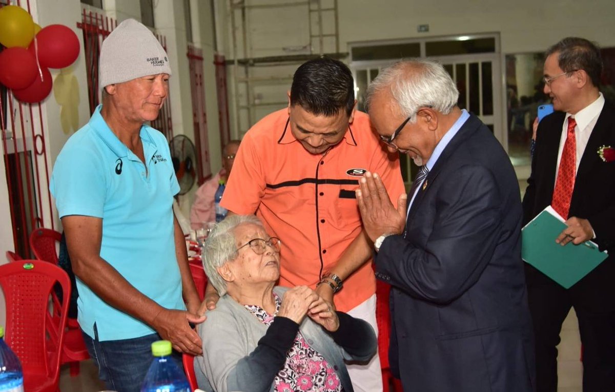 H.E. Dharambeer Gokhool tweet media