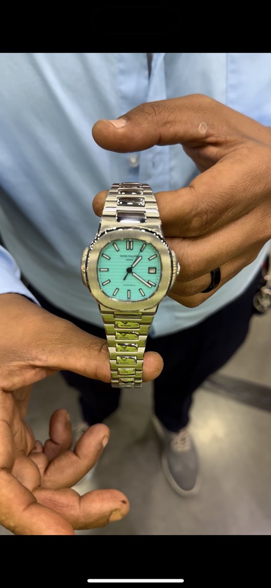 after meeting a guy that owns this shit (no explanation needed) 

this further confirms that this online money shit is gay asf. 

i’m meeting people worth 9 figures and yall are stuck trynna make 100k/m