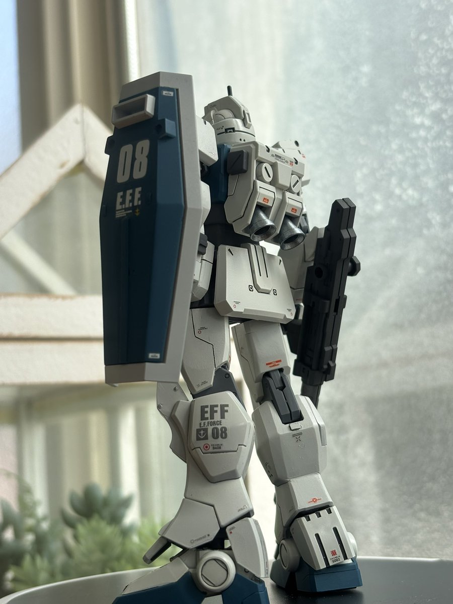 HGUC ez8 完成しました
『シュッとしたez8』を目標に延長工作しております

ふくらはぎのデカールがチャームポイント

#ガンプラ #ガンプラ好きと繋がりたい #完成報告 #ez8