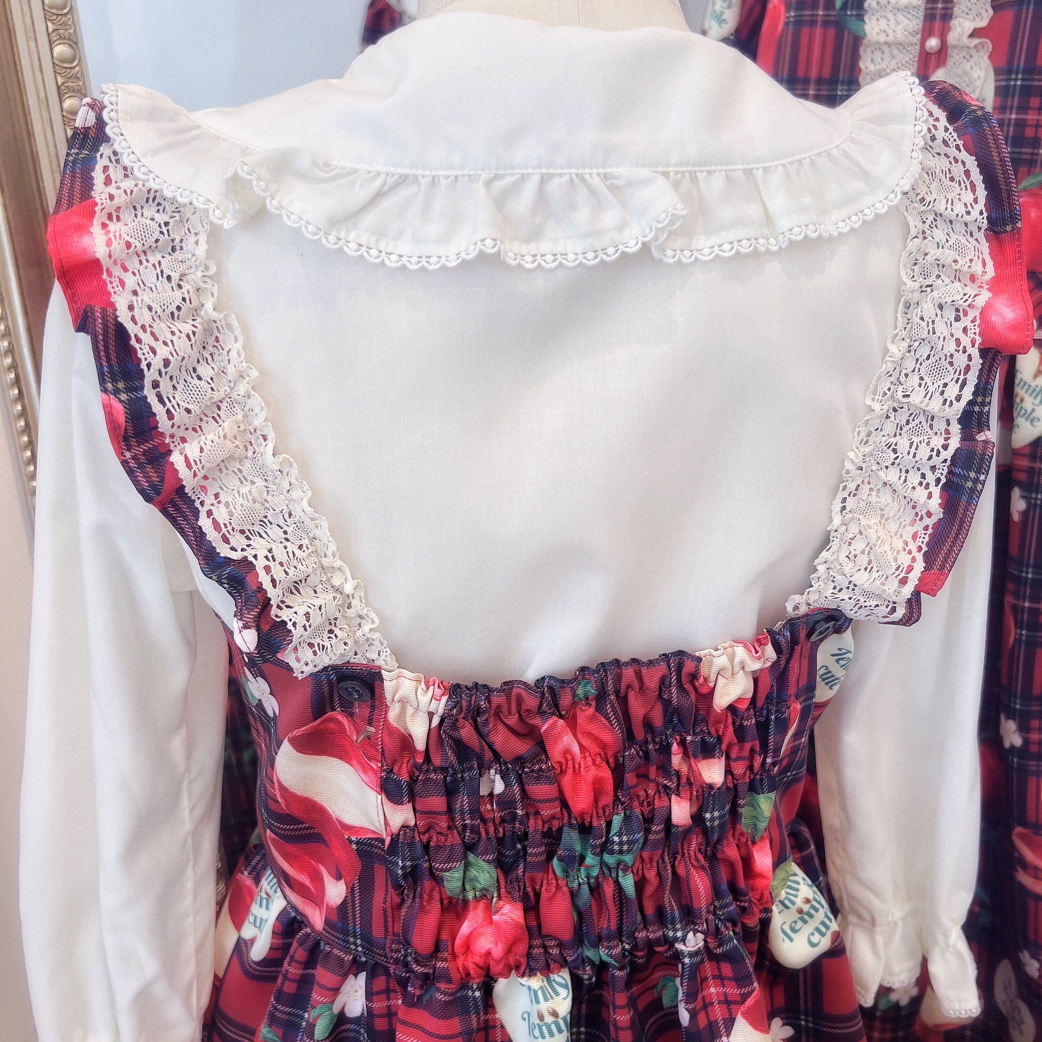 Emily Temple cute (@Emily_cute2014) / X