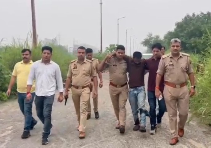 POLICE COMMISSIONERATE GAUTAM BUDDH NAGAR tweet media