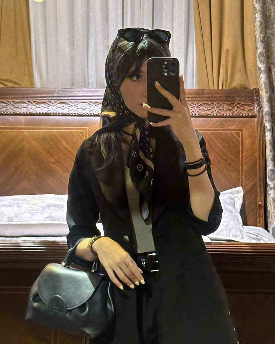 hdigr_'s tweet image. 🖤✨