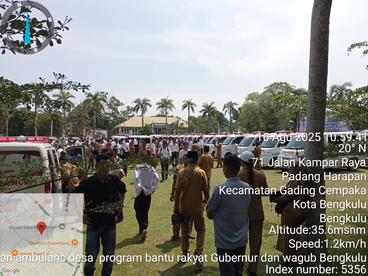 Acara Pembekalan dan Penyerahan Ambulans Desa 
Program Bantu Rakyat Gubernur dan Wakil Gubernur Bengkulu.
Bapak H. Helmi Hasan dan H. Mian