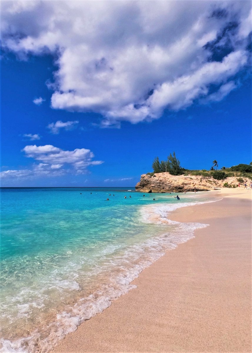 Sint Maarten-Caribbean Sea.