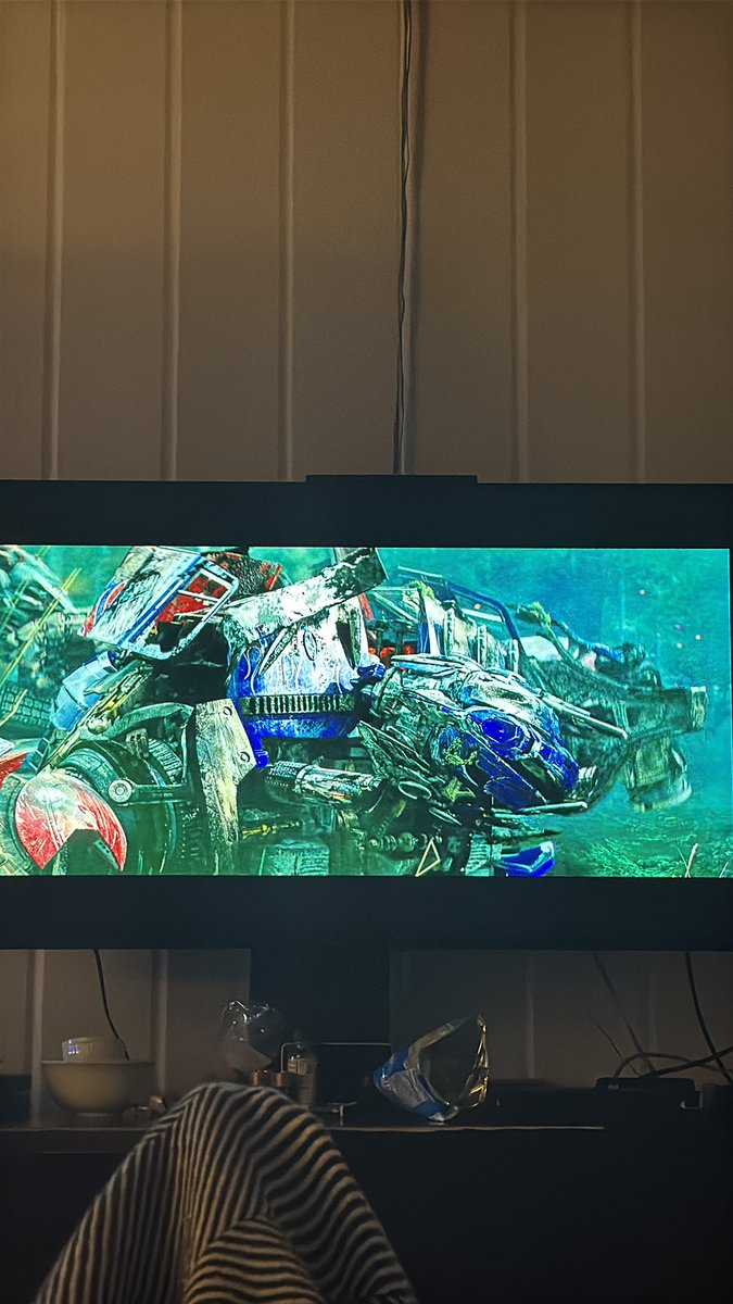 notbishopkenny's tweet image. Watching the clanker wars rn #wireback #tinskin