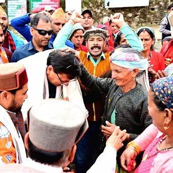 21_S_Tiwari's tweet image. जब कांग्रेस में नेता ही अपनी नियुक्तियों पर विश्वास न कर सकें, तो जनता का विश्वास कहाँ टिकेगा?
#CredibilityCrisis #UKPolitics