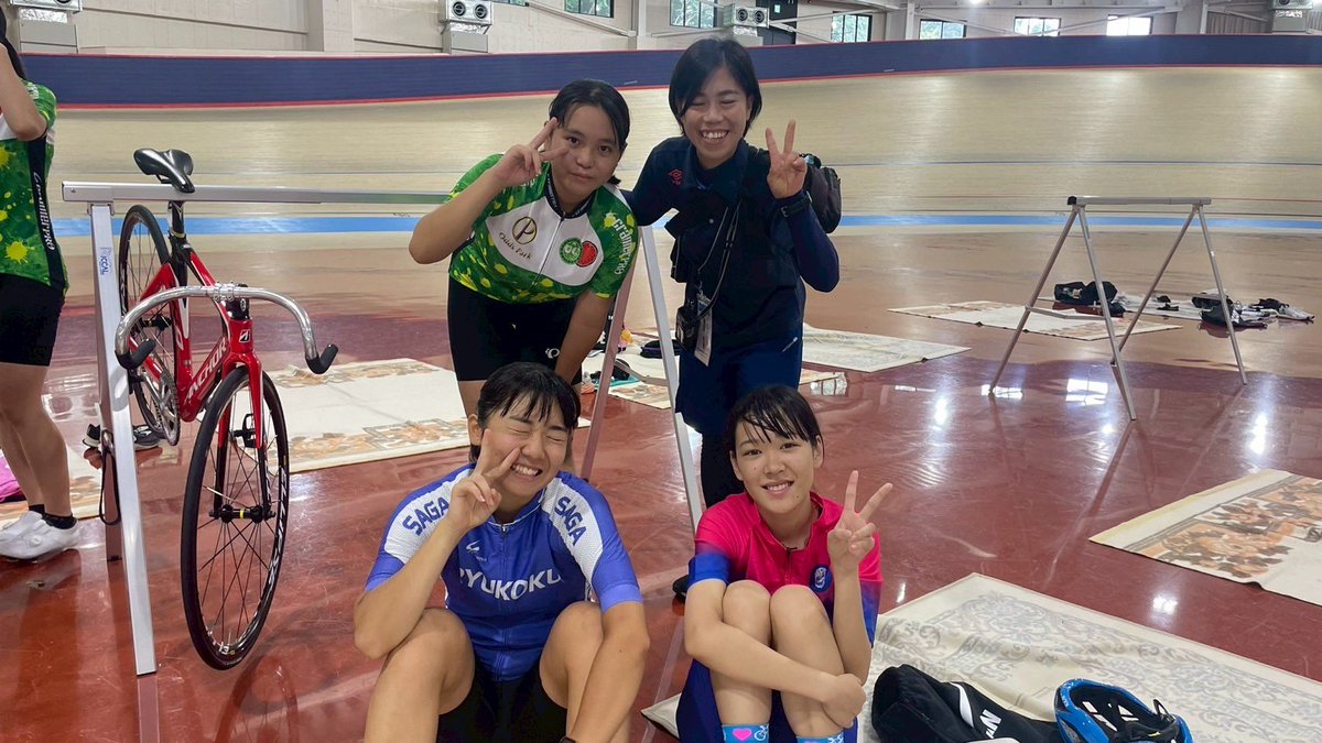 TrackCycleCamp tweet picture