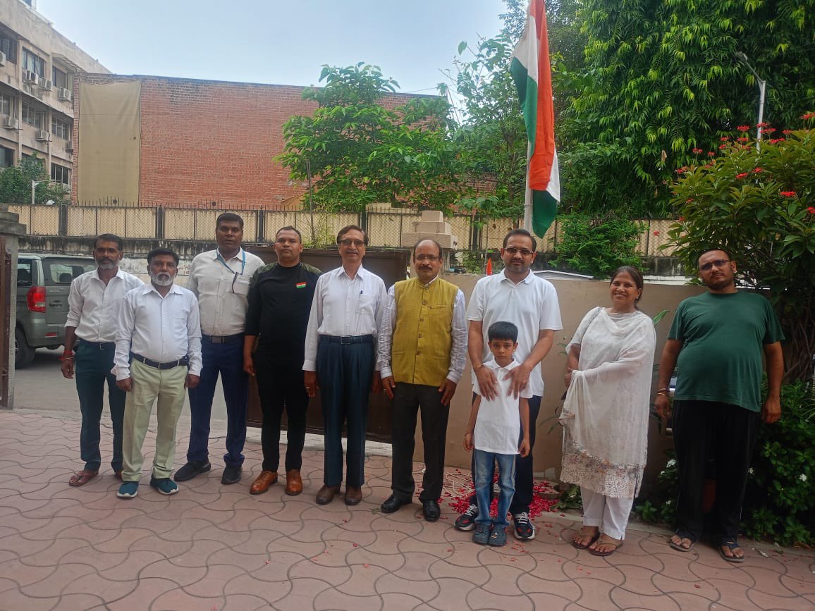 NSSRDAhmedabad (@nssrdahmedabad) on Twitter photo Flag hoisting ceremony done by Dr Kamal Kumar Kar, Regional Director, Ahmedabad at the Regional Directorate of NSS, Ahmedabad.
<a href="/_NSSIndia/">NSS India</a> <a href="/mansukhmandviya/">Dr Mansukh Mandaviya</a> <a href="/YASMinistry/">YAS Ministry</a> <a href="/khadseraksha/">Raksha Khadse</a> Flag hoisting ceremony done by Dr Kamal Kumar Kar, Regional Director, Ahmedabad at the Regional Directorate of NSS, Ahmedabad.
<a href="/_NSSIndia/">NSS India</a> <a href="/mansukhmandviya/">Dr Mansukh Mandaviya</a> <a href="/YASMinistry/">YAS Ministry</a> <a href="/khadseraksha/">Raksha Khadse</a>