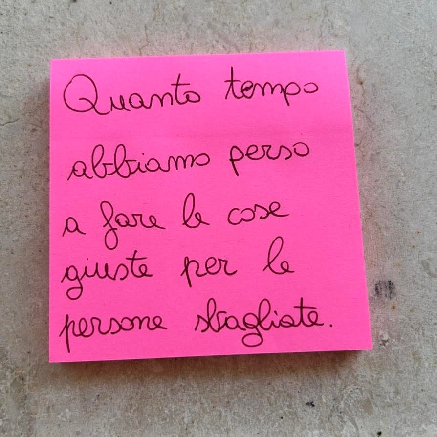 EmileeLy's tweet photo. Buon sabato 🤍🖤 https://t.co/CAsot6gR1o