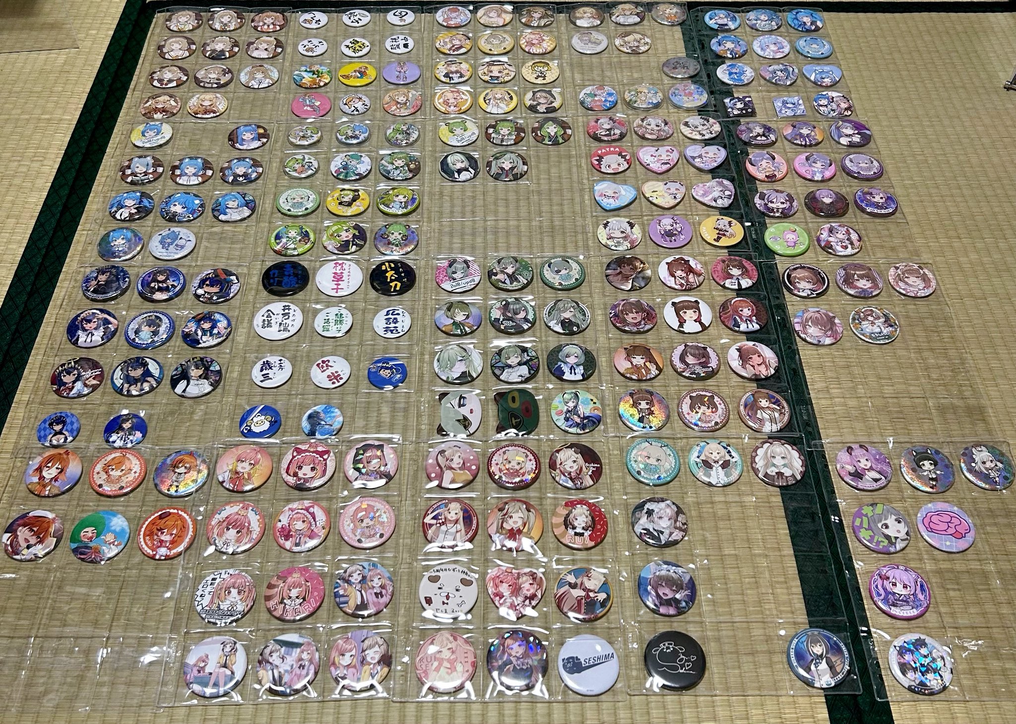 缶バッジ他37点まとめ売り MAS💛 on X: 