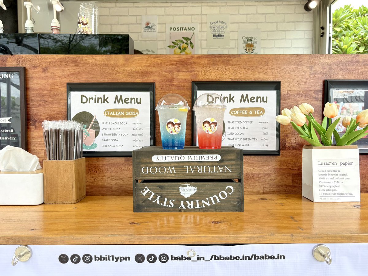 bigbitehouse's tweet image. Food support #BillyBabe ณ กองถ่าย Interminable อสงไขย 🎬
🚩 Supported by K.Fern 
🙏🏼 #BigBiteCatering ขอบคุณที่ใช้บริการ 

📌 แพคเกจฟู้ดซัพพอร์ต เริ่มต้นเพียง ฿5,500
Line : lin.ee/AFpDLjvG

#foodtruckthailand​ #foodsupportthailand #บิลลี่เบ้บ #อสงไขย #babiibabe #bbil1ypn