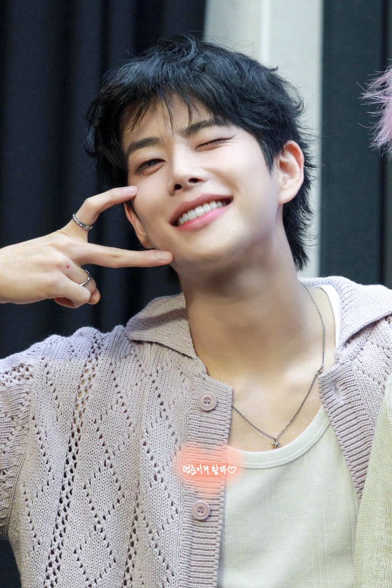 MJ__heart's tweet photo. 250816 미니팬미팅

🧡😘😻🧡

#ASTRO #MJ #아스트로 #엠제이 #김명준 https://t.co/S1EPqNp7nl
