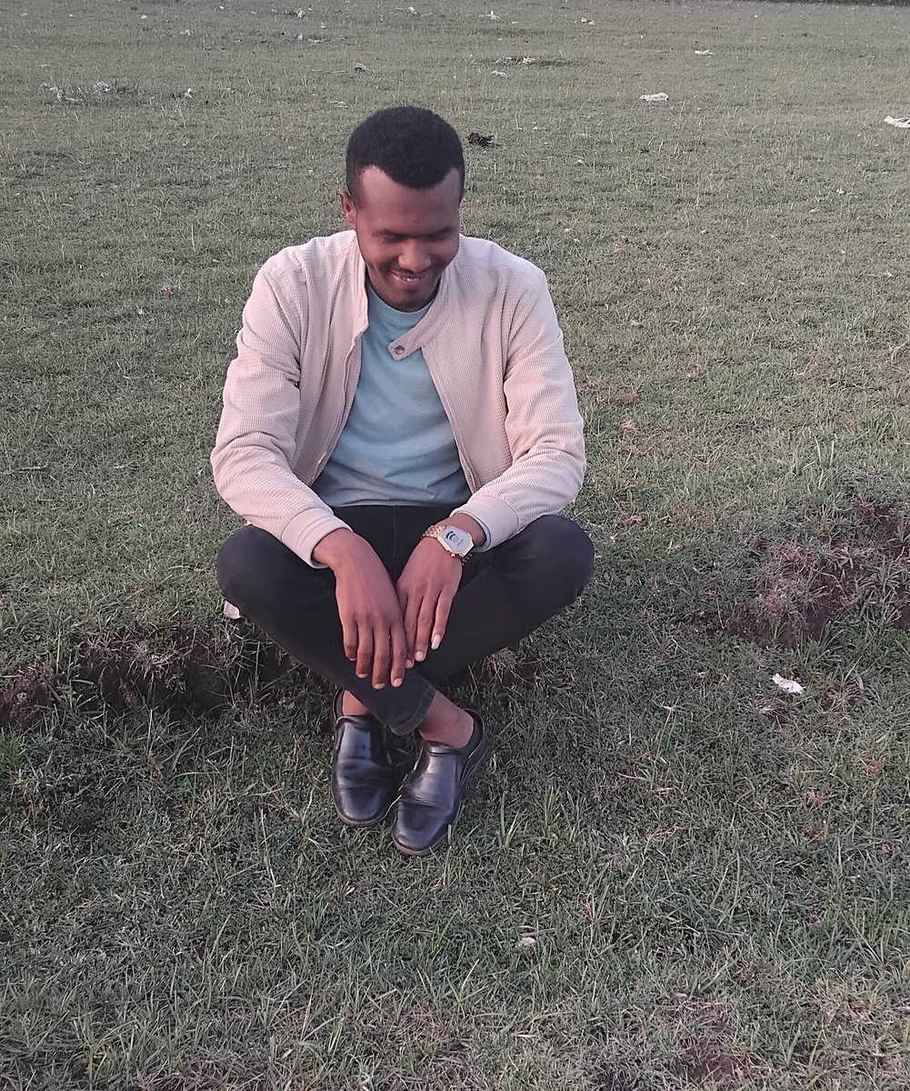 Rakkoon waal hubaachuu fi waa hubaachuu  gidduu  jira.