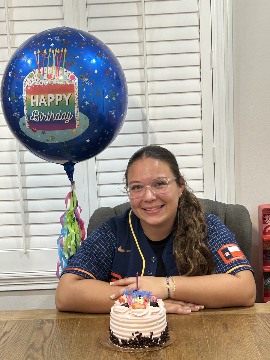 Julia Carolina Mear 2028 tweet media