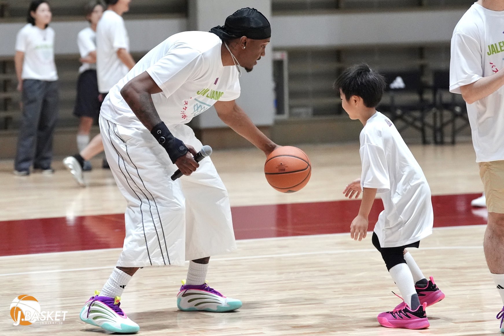 NBA クリスマス　カスタム バスケシューズ ゴードン ヘイワード ユタ　ジャズ NBA クリスマス カスタム バスケシューズ ゴードン ヘイワード