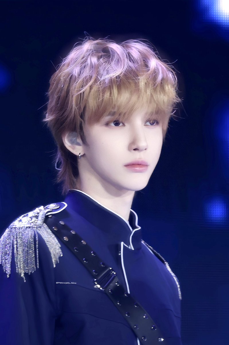 Melowjelly_Nina's tweet photo. 250809 SMTOWN🇯🇵

감독님 ㅠㅠ 위대한 얼굴 많이 잡아주세요🙏✨

#DANIEL #이다니엘 #SMTR25 #SMNBG #SMTOWNinTOKYO https://t.co/XUC6I52eit