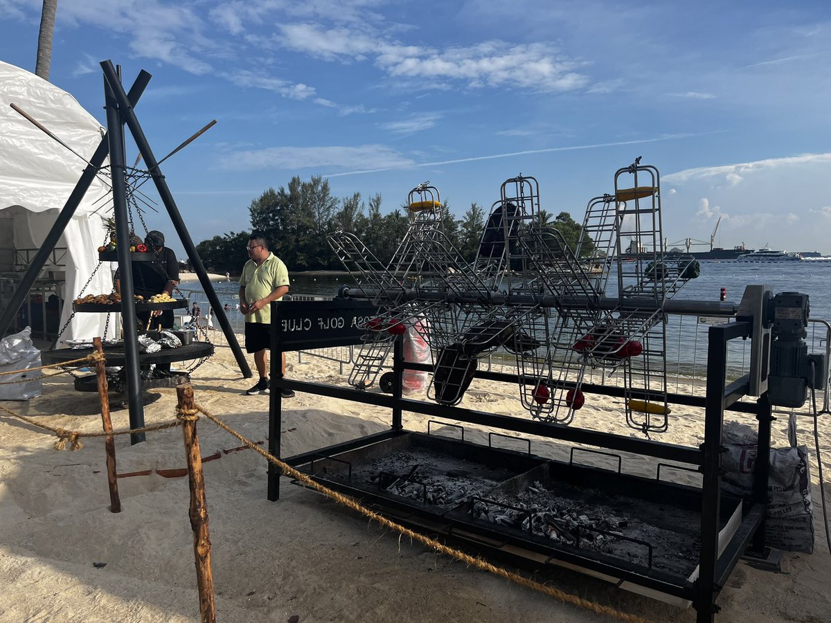 Enjoying getting to know my new town !!