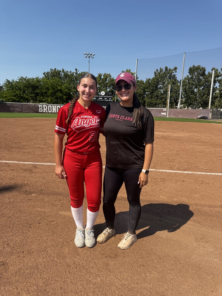 aliplimpton2027's tweet image. Thank you Coach Carbs, Coach Maddi, Coach Kat, and Coach Makena for a great camp experience!! @SCUSoftball 
-
-
#2027athlete #coronaangels #GoBroncos