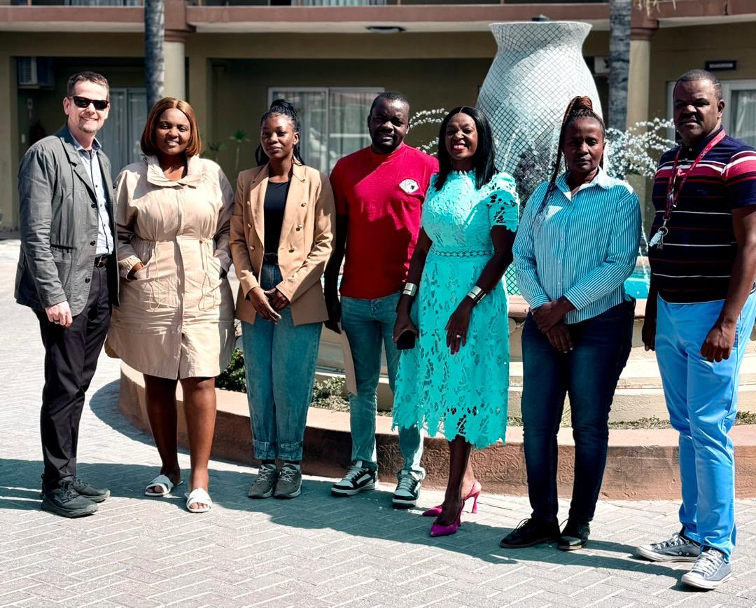 🎙️️ Strengthening Connections with Journalists in Northern Namibia! 
 
Public Affairs Officer Ryan Bradeen met with local media practitioners in northern Namibia, fostering dialogue on the role of media in community development. This engagement highlights the importance of