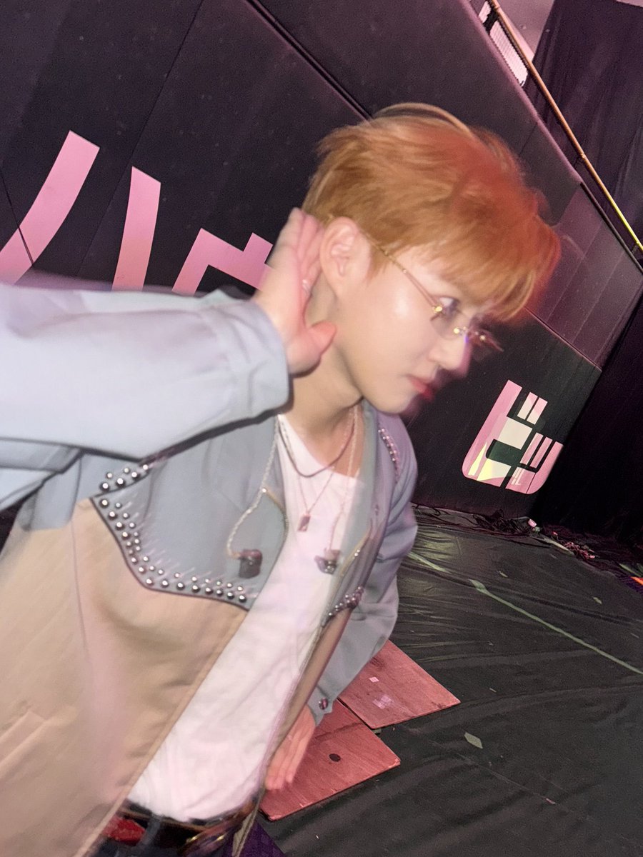 EX9_L1485's tweet photo. شنبه خودمون و با میونی جان و دلبری هاش شروع میکنیم🥹😍 
عزیز دوست داشتنیم 🧡

#SUHO #엑소 #수호 https://t.co/l156HmI9Ym