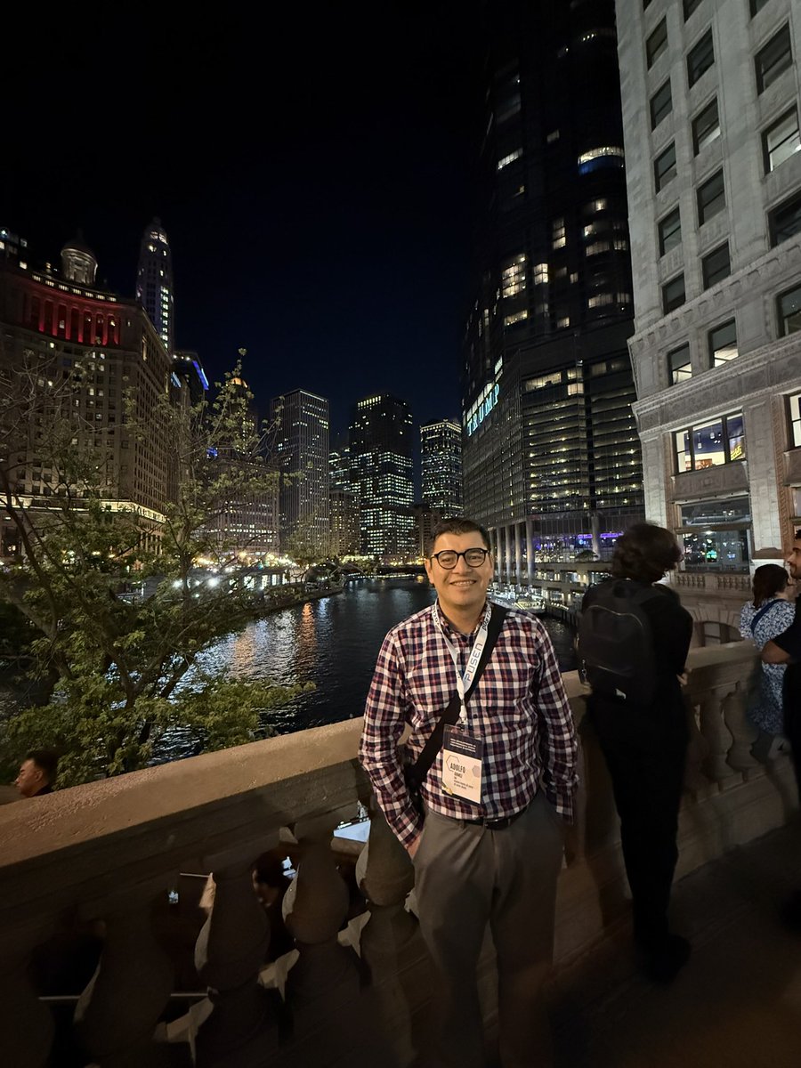 Carlos mtz-arroyo tweet media