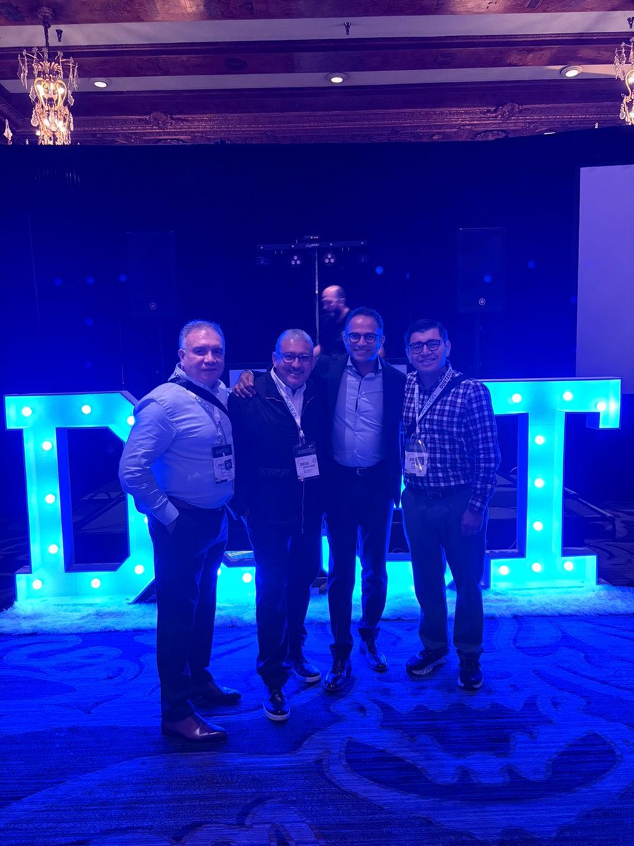 Carlos mtz-arroyo tweet media