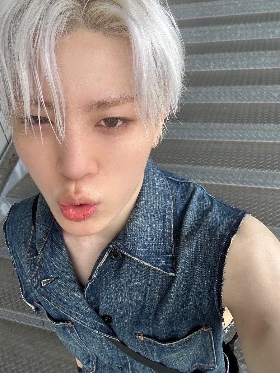 Ingfokan dua cwok sahabatan