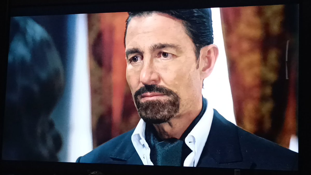 CarlitaLaime's tweet photo. Me desquito de tantos corajes con #Amanecer viendo a uno de mis consentidos #ElcondeAmoryHonor en @vix mi Conde hermoso y mis #marijandro mis consentidos
#FernandoColunga #Colungateam https://t.co/ksqsPdmvqR