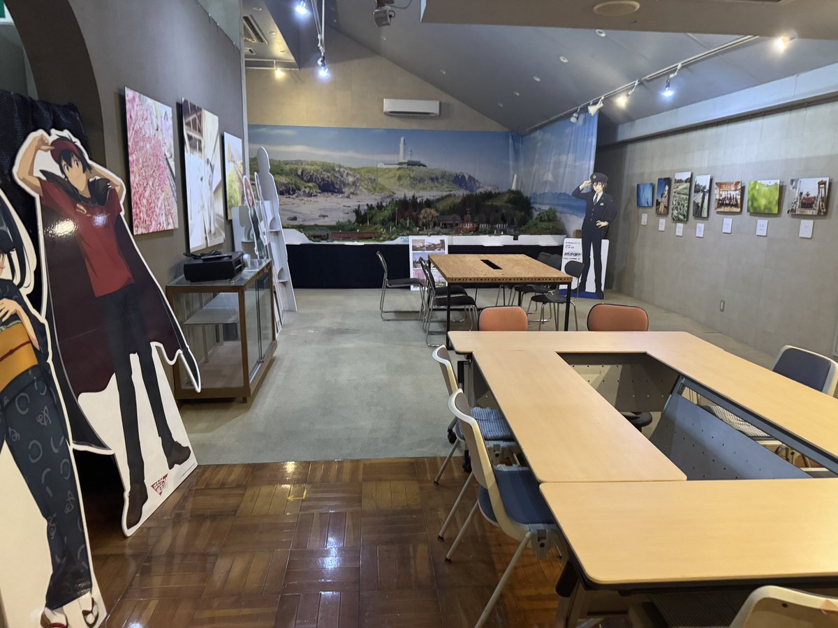 heppoko1979's tweet photo. 犬吠駅の2階は会議室？と岩下の新生姜の部屋？がありました。
ピンク色の部屋でビックリです😳 https://t.co/RwlTh0jGSj