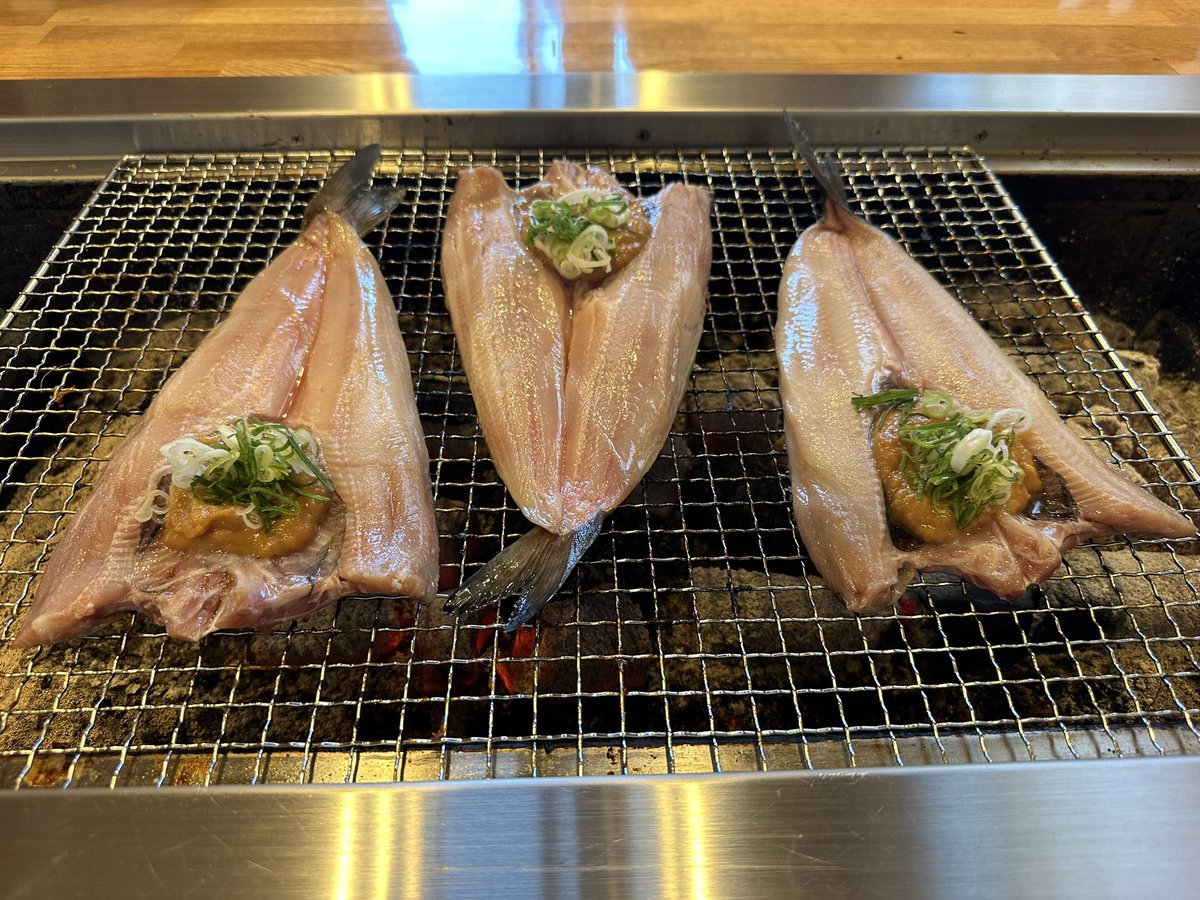 CD501094221's tweet photo. 利尻島からの礼文島一泊でした
島は綺麗で最高でした https://t.co/06MEq9GmOb