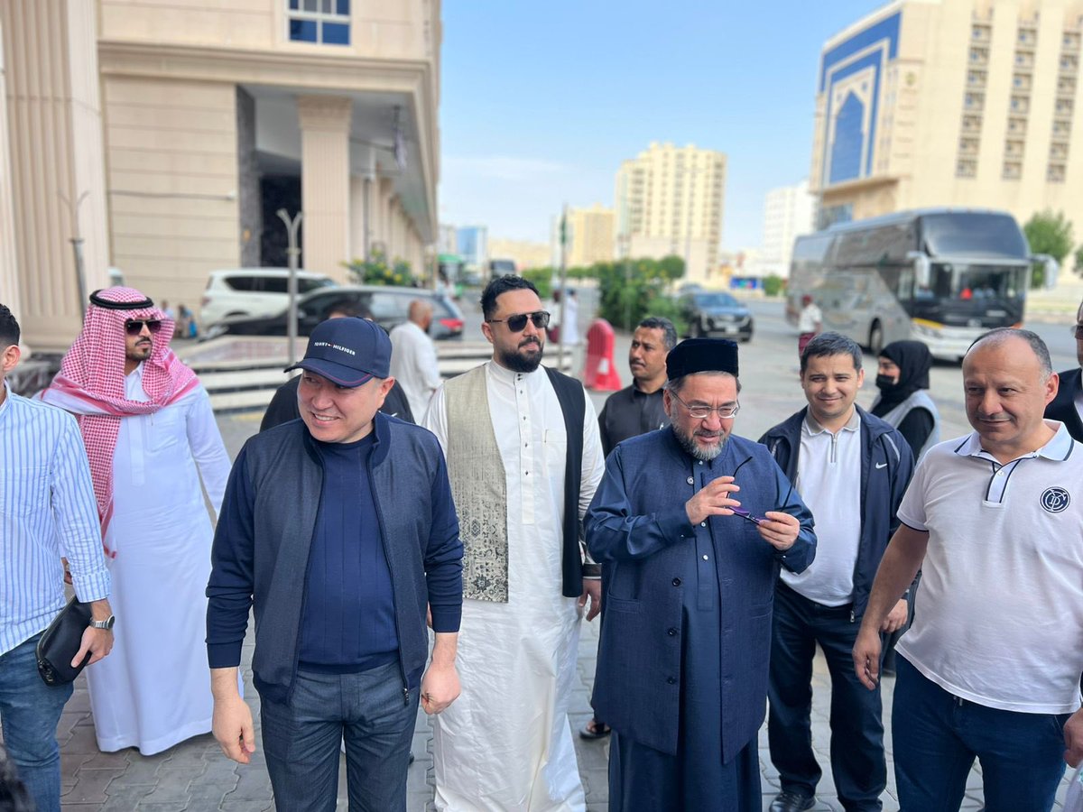 ramzialkutbi's tweet image. Looking back at the preparations for the Hajj season 1446 in Makkah and Madinah covering hotels, transportation, and catering for the pilgrims of Uzbekistan 🇺🇿.
It was an honor to accompany His Excellency the Minister of Religious Affairs, the Grand Mufti of Uzbekistan, and the…