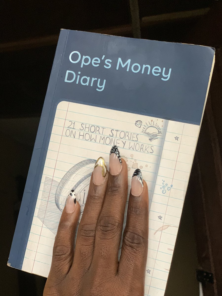 amagiftyevents's tweet photo. A few lessons I learnt from reading this book &amp; I thought to share
1. Make adequate enquires before investing in anything 
2. Have a side hustle to generate extra income. 
3. Have a saving plan &amp; goal
@cowrywise please rely my message to the author Ope of Cowry wise thank you https://t.co/TKJruR6jUs