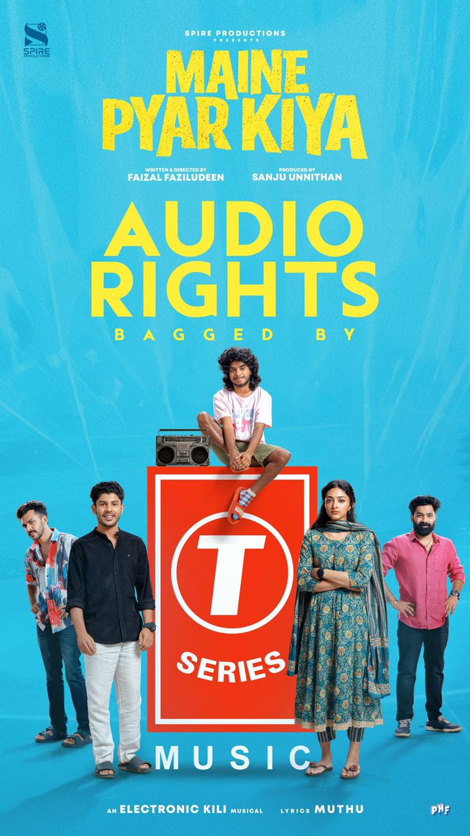 MyKollywood (@my_kollywood) on Twitter photo #MainePyarKiya Audio rights bagged by @Tseries Music 🎵
Five soulful tracks packed with foot-tapping numbers & dripping melodies.
First single dropping soon! ❤️
⭐️ing <a href="/hridhuharoon/">Hridhu Haroon</a> and @preitymukundan
Bankrolled by <a href="/sanjuissm/">Sanju Unnithan</a> under #SpireProductions
Directed by Debutant #MainePyarKiya Audio rights bagged by @Tseries Music 🎵
Five soulful tracks packed with foot-tapping numbers & dripping melodies.
First single dropping soon! ❤️
⭐️ing <a href="/hridhuharoon/">Hridhu Haroon</a> and @preitymukundan
Bankrolled by <a href="/sanjuissm/">Sanju Unnithan</a> under #SpireProductions
Directed by Debutant