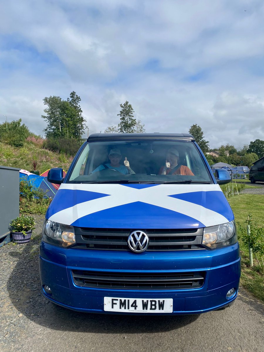 Bonnie Campsite guest in his gorgeous VW campervan flying his saltire with pride!
#scottishcamping #campingscotland #lovecamping #quietcampsite #lovecamping #scottishborders #scotland #scotlandtravel