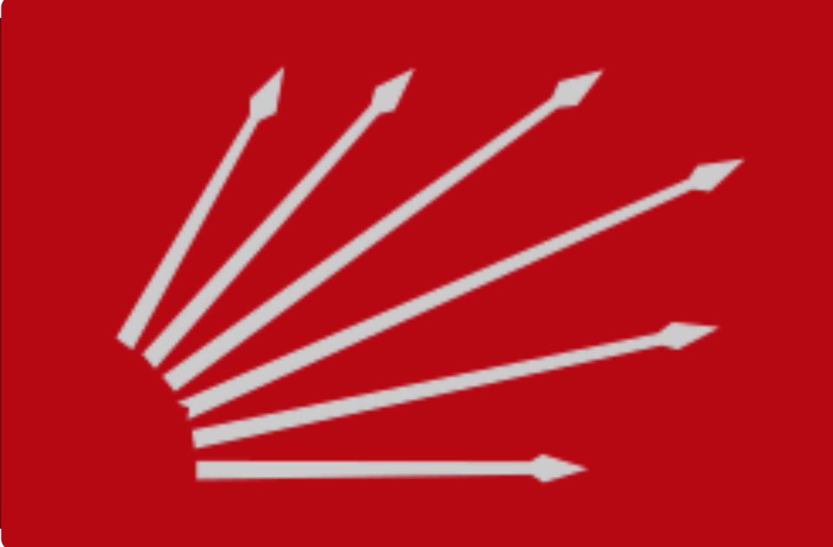 🇹🇷 “Siyasetten para elde etmem, paramla da siyasal sonuç almaya çalışmam”. Bu benim CHP tarihinden aldığım edep ve parti terbiyesidir. 

🇹🇷 CHP herkesin yer alabileceği (yeter ki RTE karşıtı olsun) bir parti değildir. CHP’de ancak Atatürk’ün çağdaşlık doğrultusunda olanlar ve