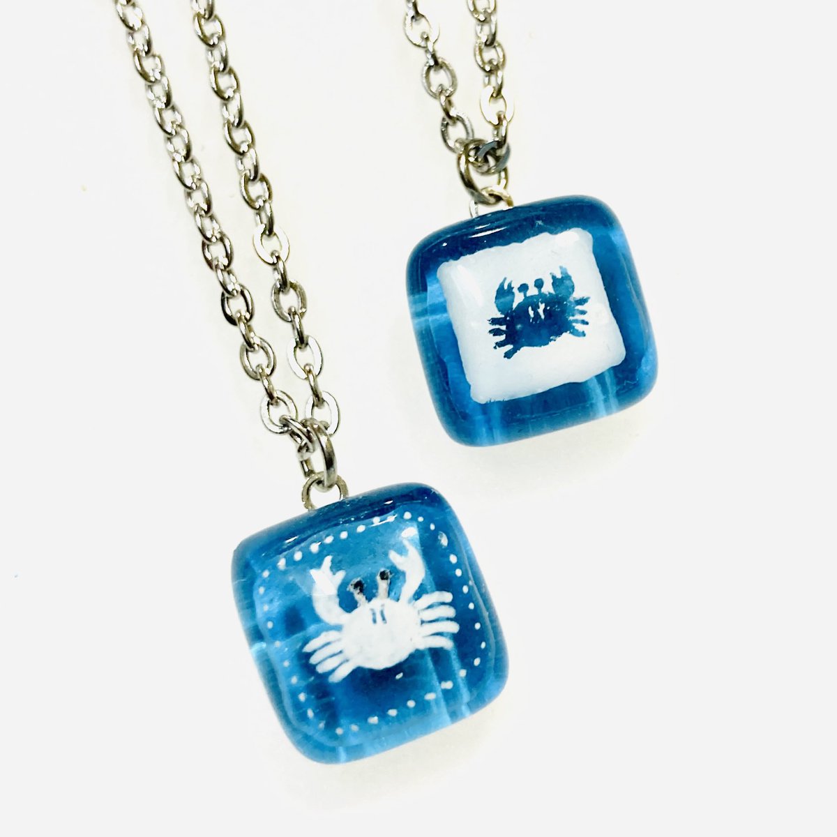 カニページ Amazon.co.jp: Stupell Industries 青いカニの爪 海の生物