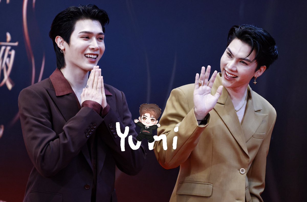 Handsome boy

<a href="/fort_fts/">FortFTS (福福) #มหาสมุทร 🌊</a> <a href="/peatwasu/">peatwasu #ต้องรัก</a> 

FORTPEAT WEIBO GALA
#WeiboCulturalExchangeNight2025