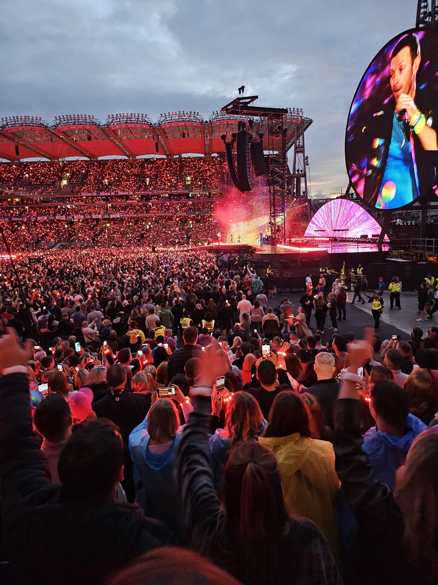 Crypto S. Crazii (@cryptocrazii) on Twitter photo These Coldplay lads seemed fairly popular.. These Coldplay lads seemed fairly popular..
