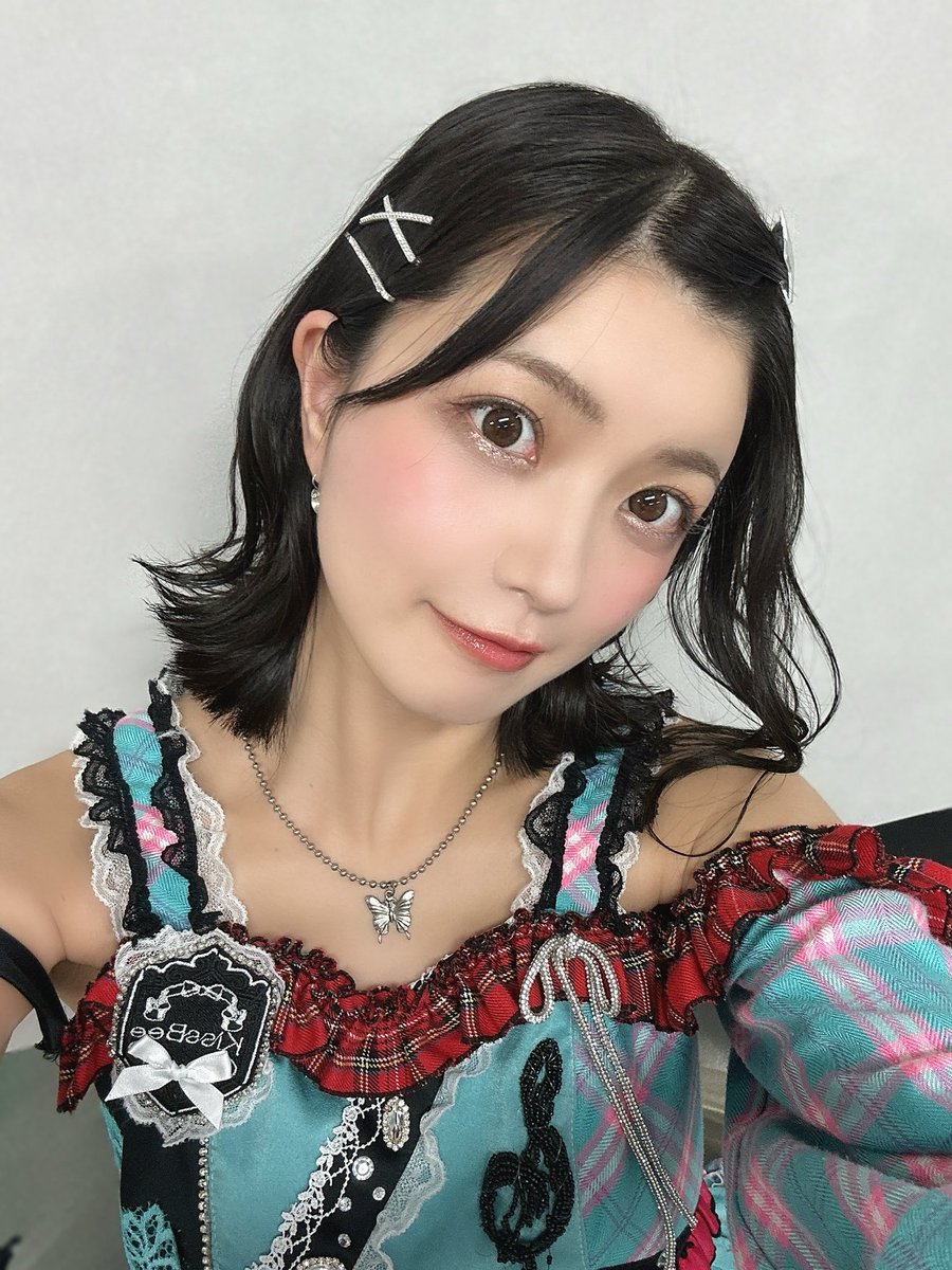 中山 星香【KissBee】 (@seika0705) / X