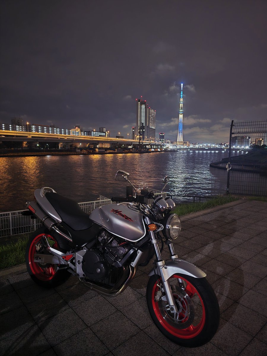 Hasami_Ivy's tweet photo. spec-aとスカイツリー https://t.co/kV0Jeg5aPC