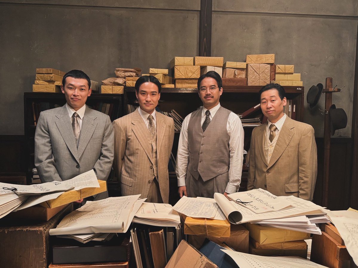 笠原秀幸 (@oshamajp) on Twitter photo NHKスペシャル『シミュレーション ~昭和16年夏の敗戦~』8/16(土)・17(日) 夜9時~ NHK総合 
今夜、9時から前編が放送されます。皆様、是非、宜しくお願いします。 NHKスペシャル『シミュレーション ~昭和16年夏の敗戦~』8/16(土)・17(日) 夜9時~ NHK総合 
今夜、9時から前編が放送されます。皆様、是非、宜しくお願いします。